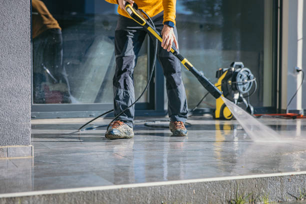 Sutton Alpine, AK Pressure Washing Services Company